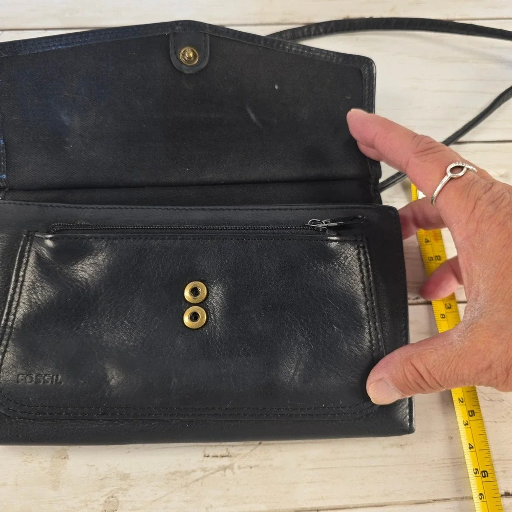 Fossil black leather